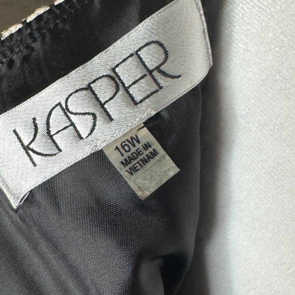 Kasper Black & White Dress, Like New, Size 16W - Picture 5 of 6
